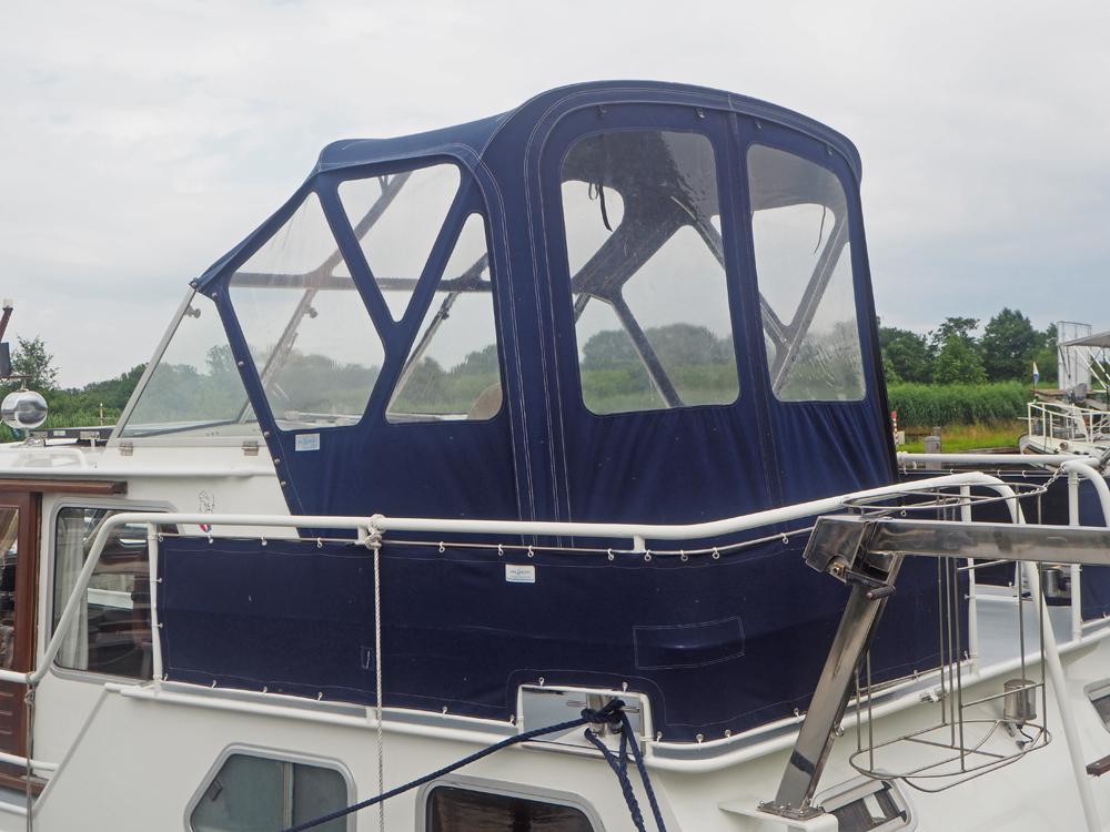 picture Deck equipment